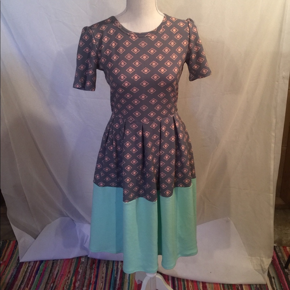 Lularoe dress